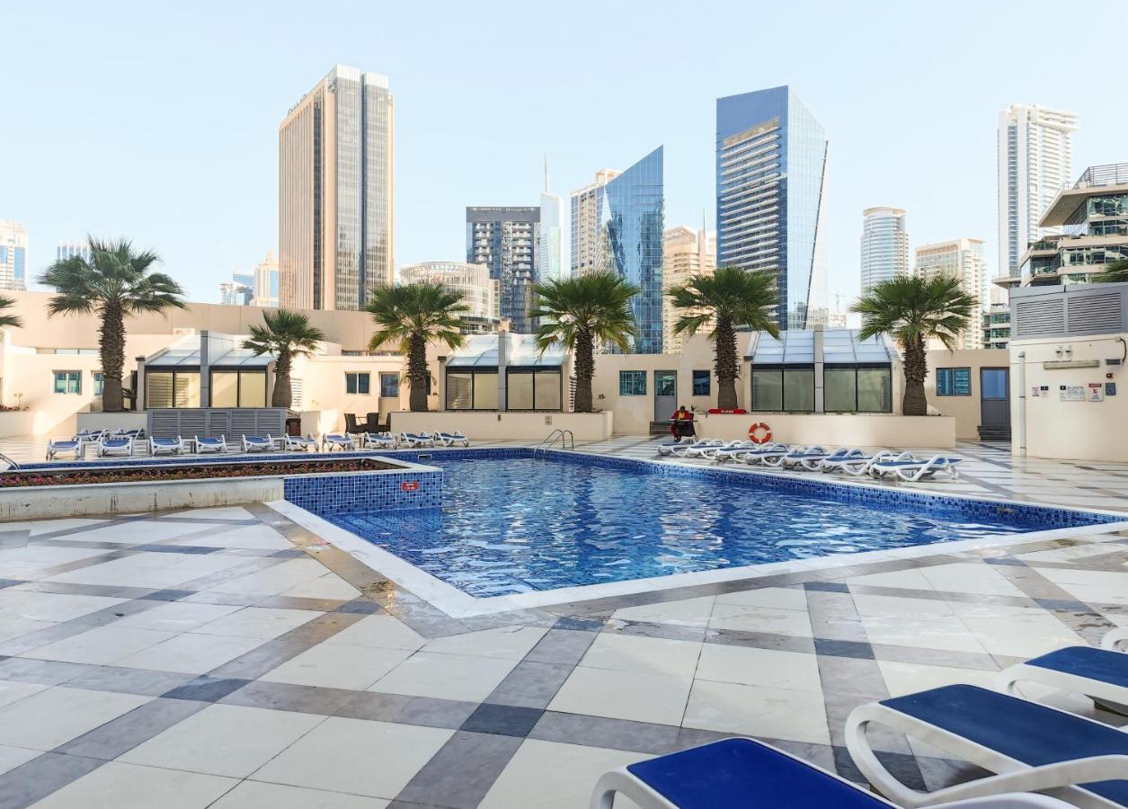 1 Bedroom With Beautiful View In Dubai Marina Buitenkant foto