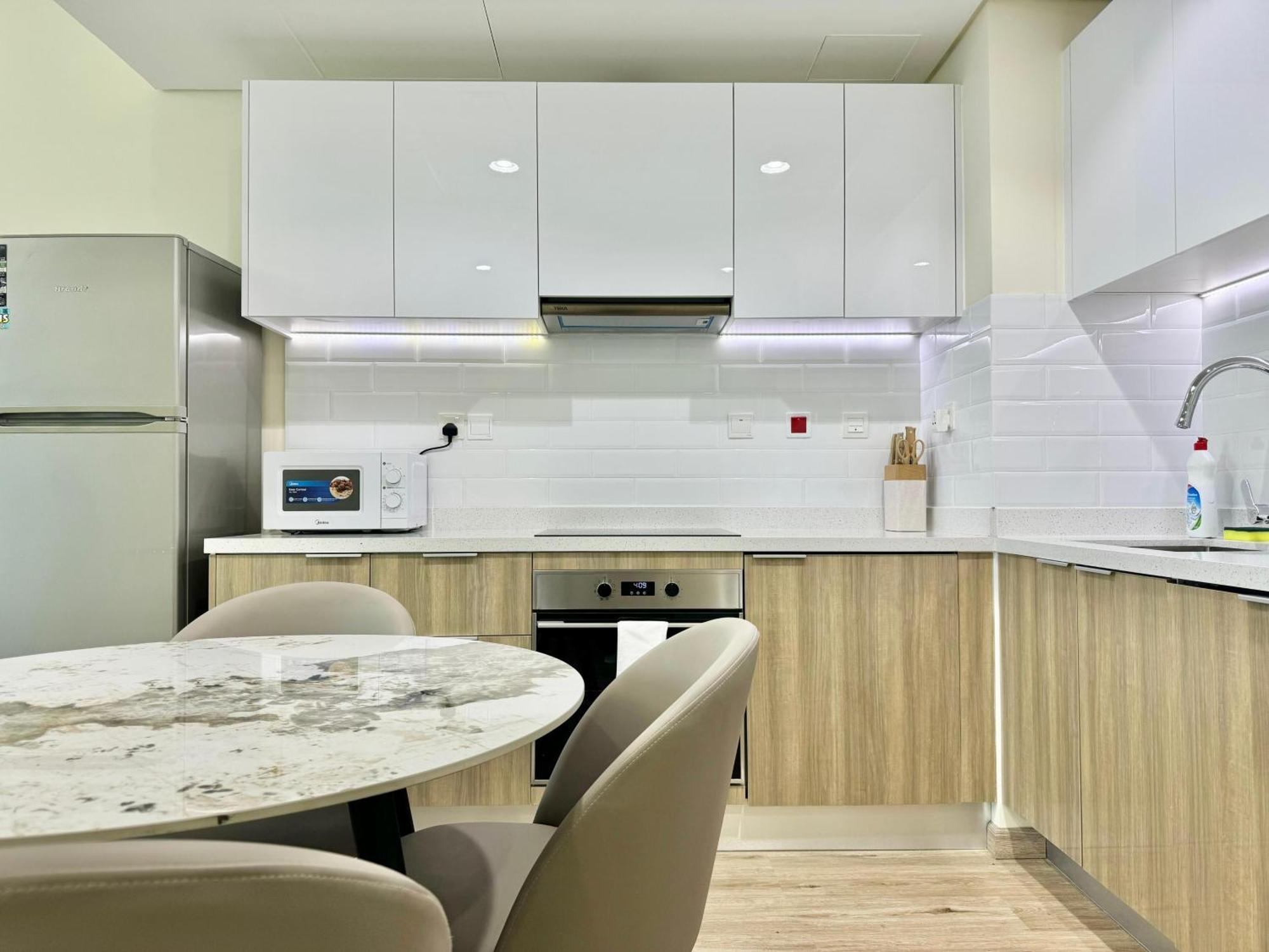 1 Bedroom With Beautiful View In Dubai Marina Buitenkant foto